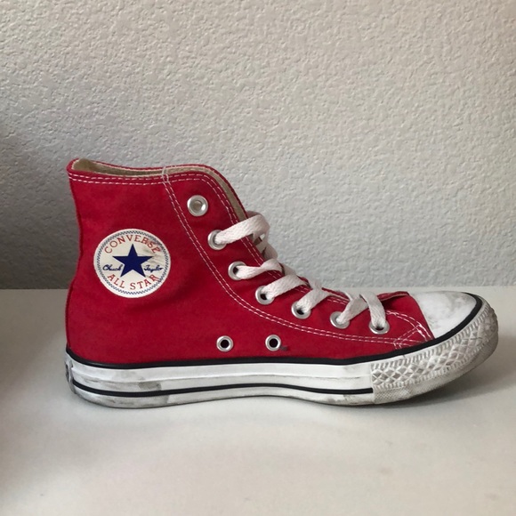 Converse Shoes - red high top converse